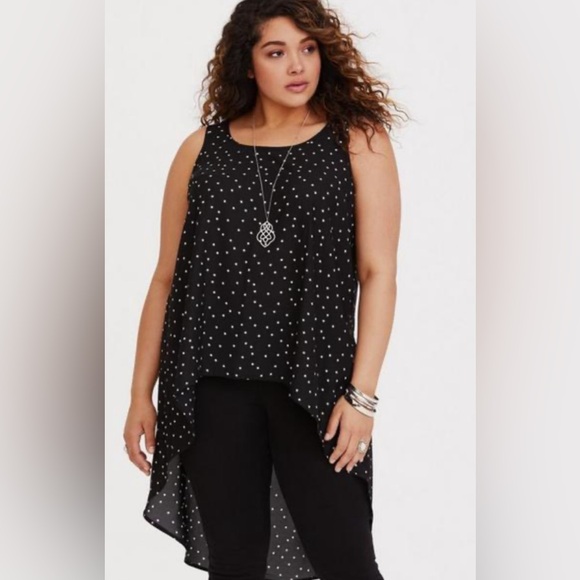 Torrid Black Star Hi-lo Tank - Picture 2 of 11